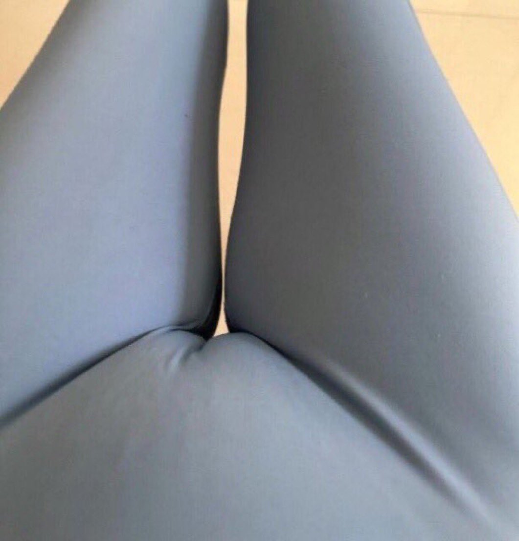 Twitter小姐姐-大胸美腿合集1【198P】精选  第14张